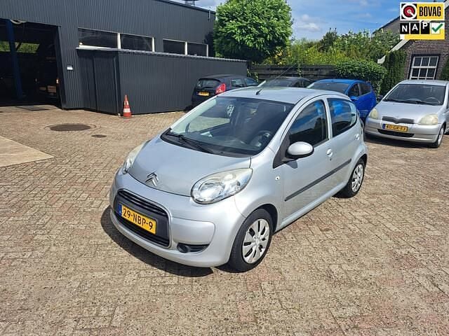 Grijs Gebruikt 2010 Citroën C1 Hatchback | € 3.950 (Eerlijke prijs) - Afbeelding 1/4