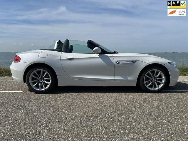 Wit, metallic lak Gebruikt 2016 BMW Z4 Executive Cabriolet | € 27.950 (Goede deal) - Afbeelding 1/4