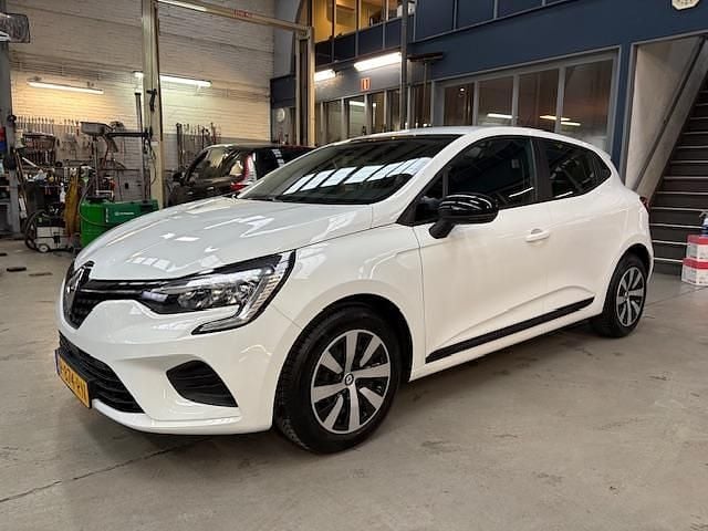 Wit Gebruikt 2022 Renault Clio V Equilibre Hatchback | € 14.150 (Goede deal) - Afbeelding 1/4