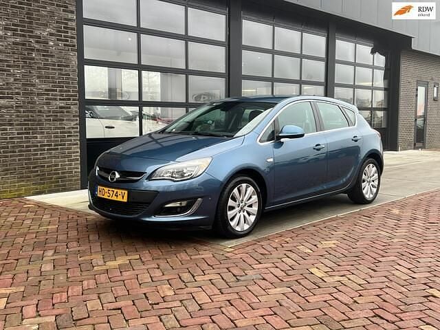 Blauw Gebruikt 2014 Opel Astra Sport Hatchback | € 6.975 (Eerlijke prijs) - Afbeelding 1/4