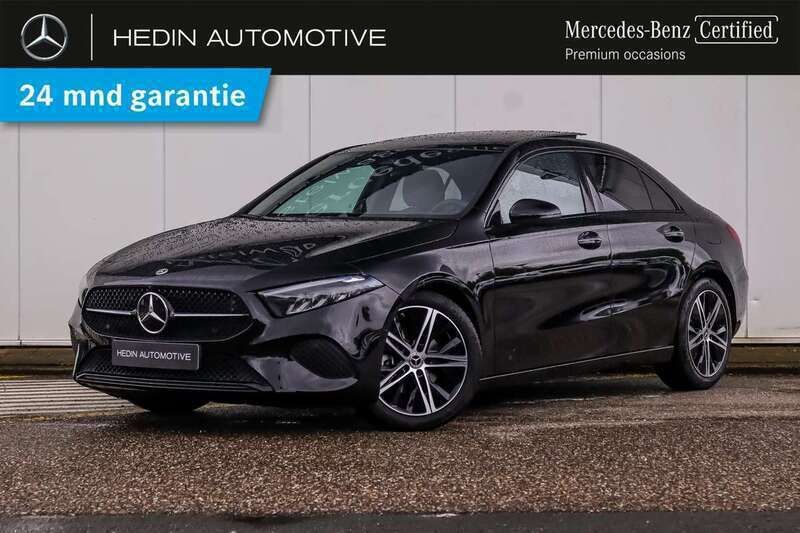 Zwart Gebruikt 2025 Mercedes A180 Luxury Sedan | € 41.900 - Afbeelding 1/3