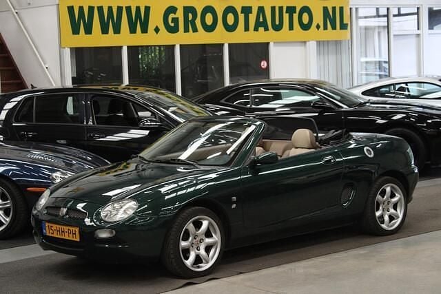 Groen Gebruikt 2001 MG F Cabriolet | € 2.944 (Goede deal) - Afbeelding 1/4