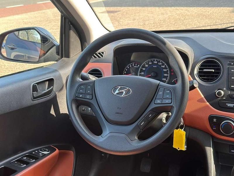 Occasion Hyundai i10 65 PK (47 kW) 2016 Grijs Hatchback