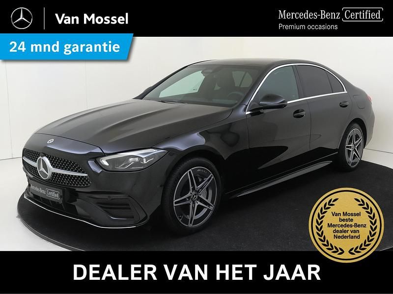Zwart Occasion 2024 Mercedes C300 AMG line Sedan | € 49.945 (Eerlijke prijs) - Afbeelding 1/4
