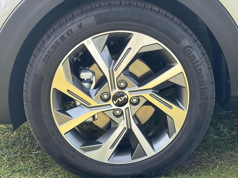 Occasion Kia Stonic GT 101 PK (74 kW) 2025 Grijs SUV