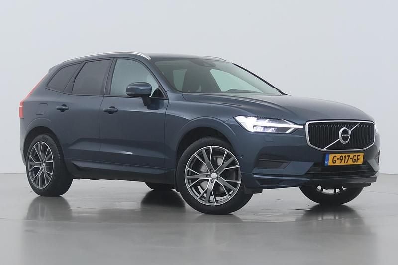 Blauw Occasion 2018 Volvo XC60 Momentum SUV | € 22.800 - Afbeelding 1/1
