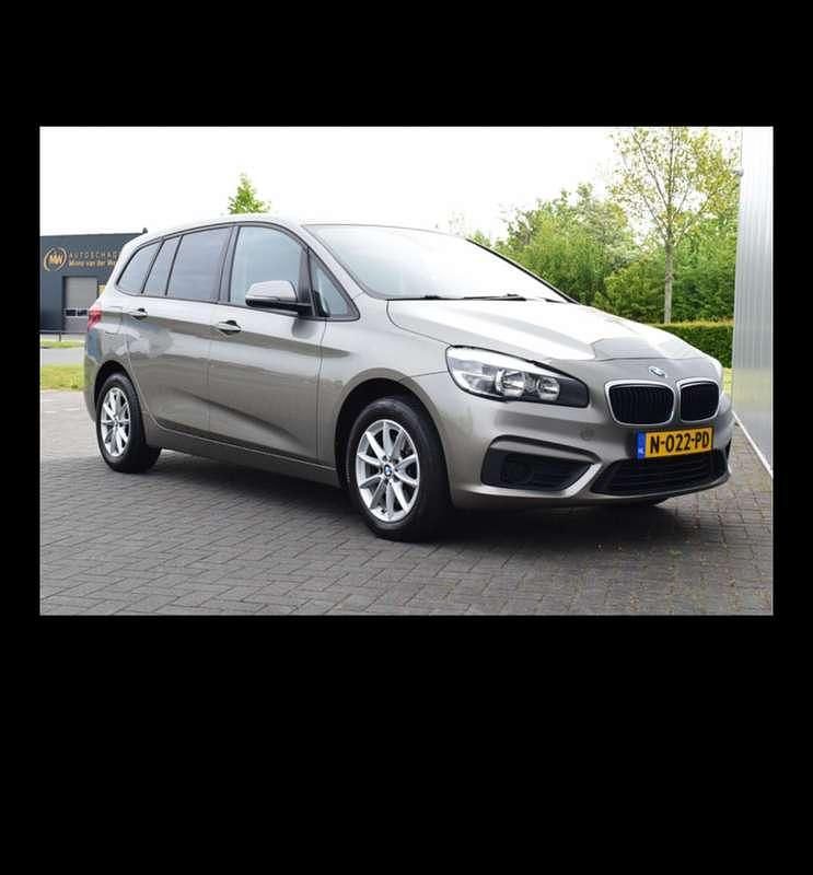Grijs Gebruikt 2015 BMW 216 Stationwagen | € 12.000 - Afbeelding 1/3