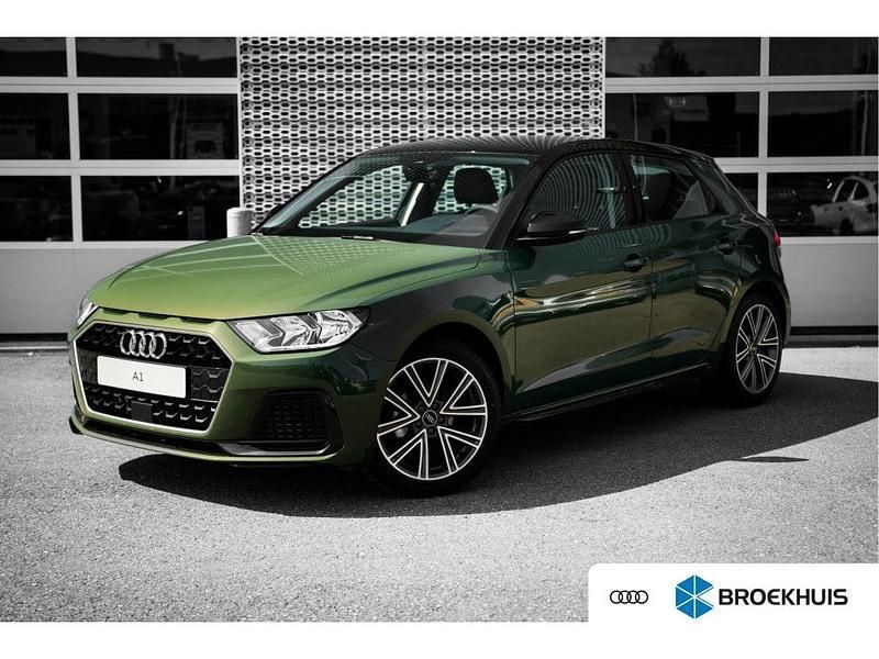 Groen Gebruikt 2025 Audi A1 Sportback Advanced Hatchback | € 35.900 (Duur) - Afbeelding 1/4