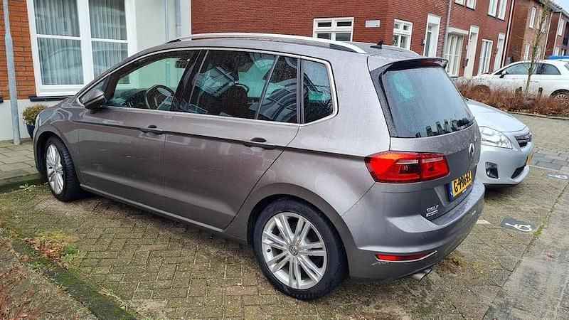 Occasion VW Golf Sportsvan Highline 2016 Grijs (metallic) MPV