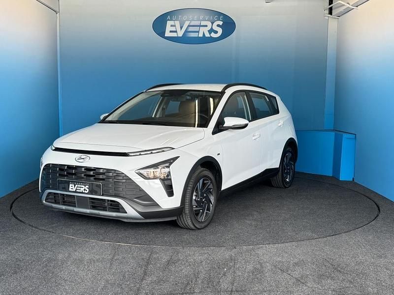 Wit Gebruikt 2023 Hyundai Bayon Comfort SUV | € 19.745 (Eerlijke prijs) - Afbeelding 1/4