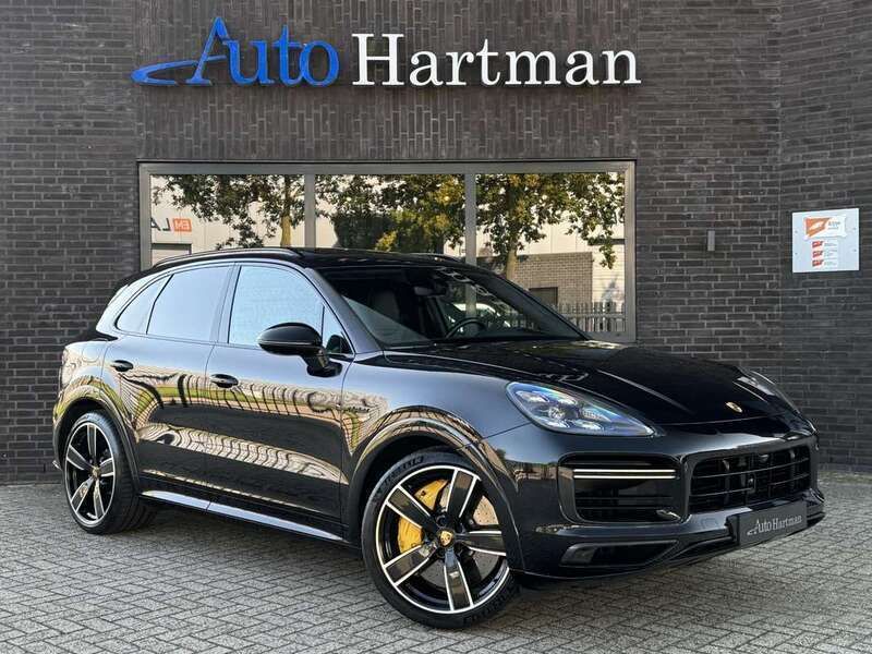 Zwart Gebruikt 2020 Porsche Cayenne Turbo S SUV | € 94.900 (Super prijs) - Afbeelding 1/4