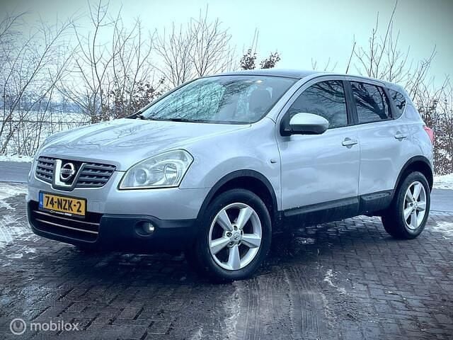 Grijs Gebruikt 2008 Nissan Qashqai Tekna SUV | € 3.750 (Goede deal) - Afbeelding 1/4