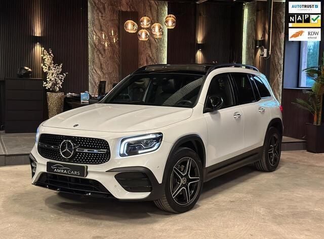 Wit Gebruikt 2022 Mercedes GLB200 Premium Plus SUV | € 44.000 (Eerlijke prijs) - Afbeelding 1/4