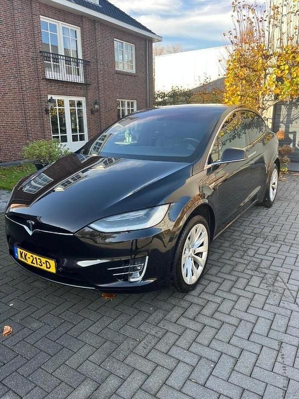 Gebruikt 2016 Tesla Model X SUV | € 29.950 - Afbeelding 1/4