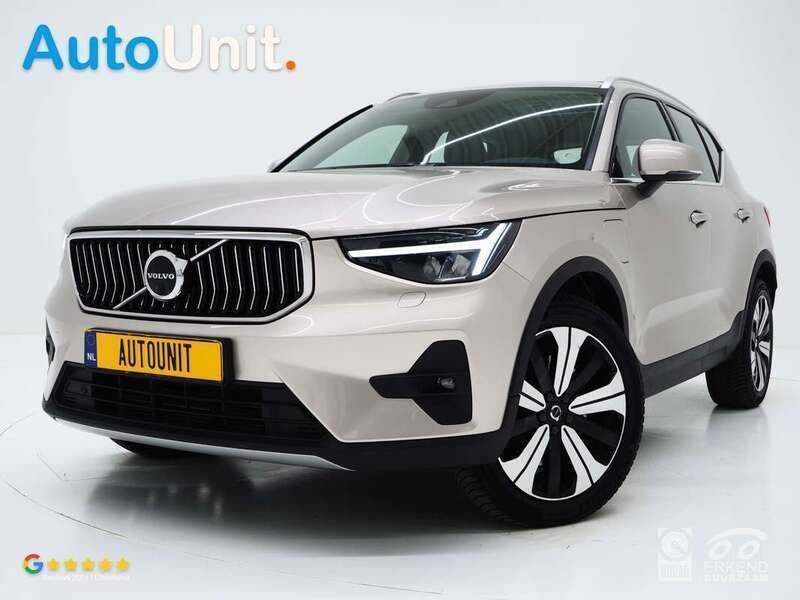 , metallic lak Gebruikt 2022 Volvo XC40 Ultimate SUV | € 36.840 (Eerlijke prijs) - Afbeelding 1/4