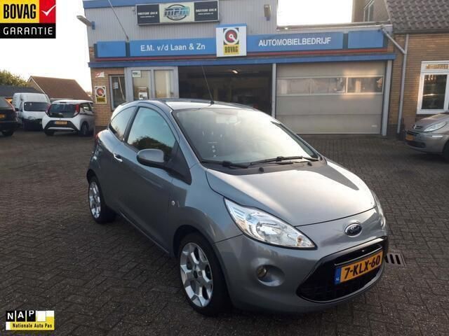 Grijs Gebruikt 2013 Ford Ka Titanium X Hatchback | € 5.450 (Iets duurder) - Afbeelding 1/4