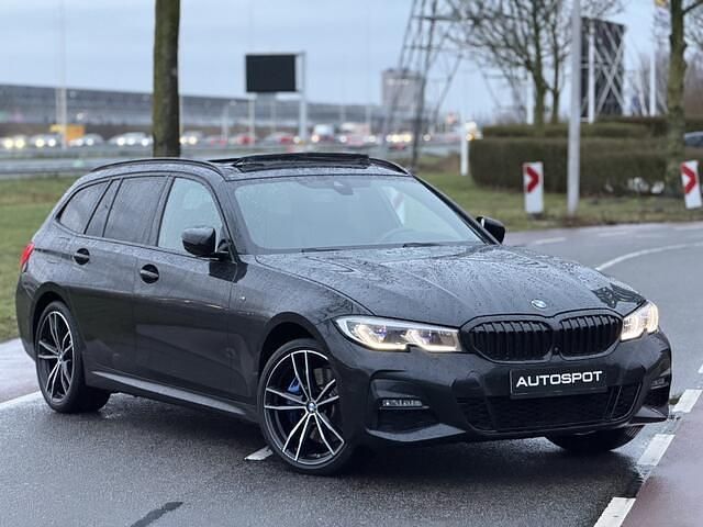 Occasion BMW 330 M Sport 291 PK (214 kW) 2021 Zwart Stationwagen