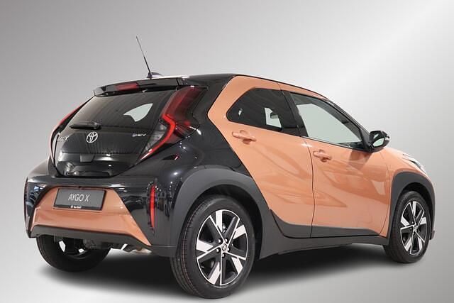 Nieuw Toyota Aygo X Pulse 116 PK (85 kW) 2026 Zwart SUV
