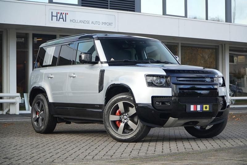 Grijs Gebruikt 2023 Land Rover Defender SUV | € 89.800 (Super prijs) - Afbeelding 1/4