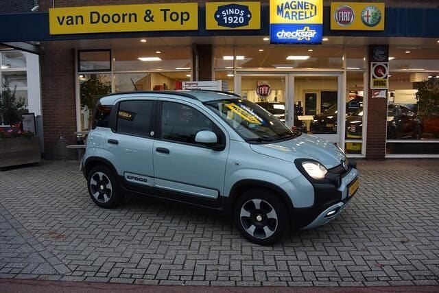 Groen Gebruikt 2020 Fiat Panda Cross Cross Hatchback | € 13.945 (Eerlijke prijs) - Afbeelding 1/4