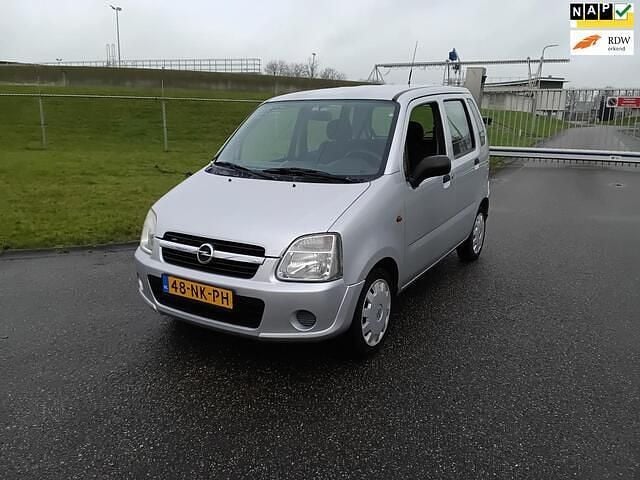 Grijs Occasion 2003 Opel Agila Essentia Hatchback | € 1.450 (Eerlijke prijs) - Afbeelding 1/4