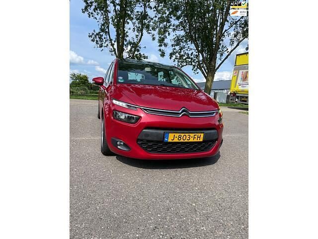 Rood Gebruikt 2015 Citroën C4 Picasso PureTech MPV | € 5.199 (Goede deal) - Afbeelding 1/4