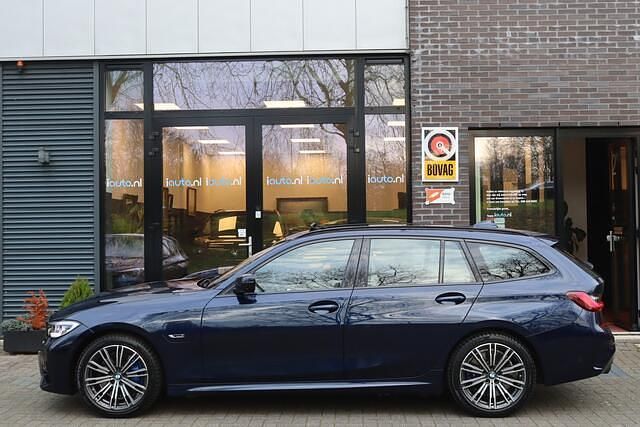 Occasion BMW 330 Shadowline 291 PK (214 kW) 2021 Blauw Stationwagen