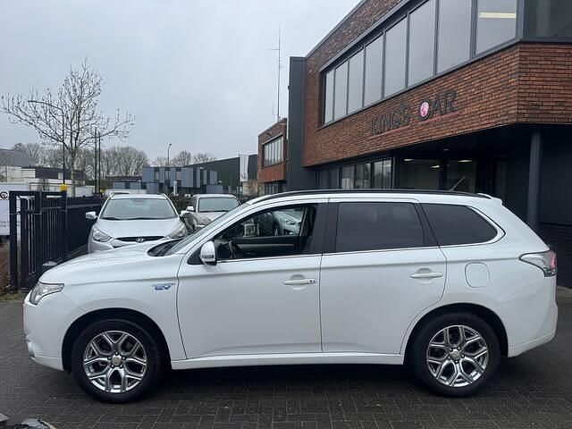 Occasion Mitsubishi Outlander Instyle 121 PK (88 kW) 2014 Wit SUV