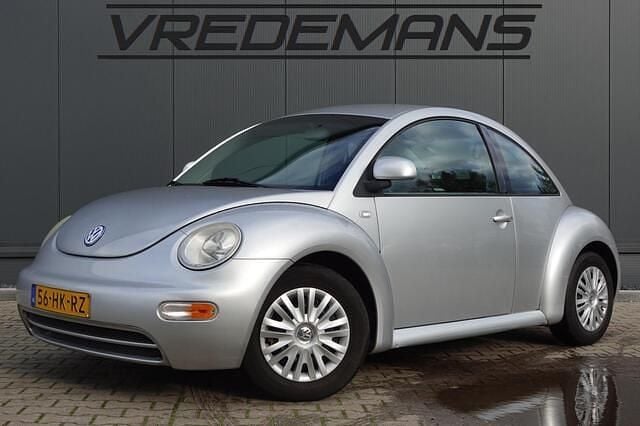 Grijs Gebruikt 2001 VW Beetle Highline Hatchback | € 1.250 (Goede deal) - Afbeelding 1/4