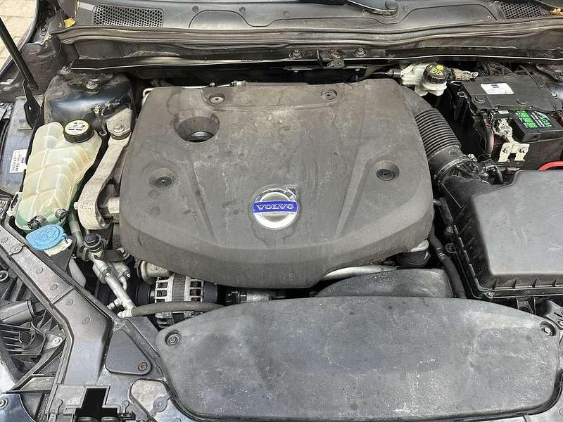 Occasion Volvo V40 Summum 190 PK (139 kW) 2014 Sedan