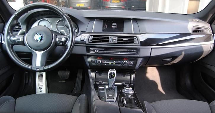 Occasion BMW 525 Efficient Dynamics 218 PK (160 kW) 2016 Zwart Stationwagen