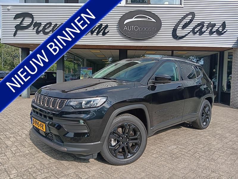 Zwart Gebruikt 2023 Jeep Compass SUV | € 24.945 (Goede deal) - Afbeelding 1/4
