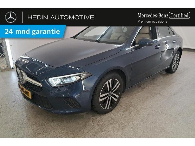 Blauw Gebruikt 2021 Mercedes A250 Business Sedan | € 28.900 (Eerlijke prijs) - Afbeelding 1/3