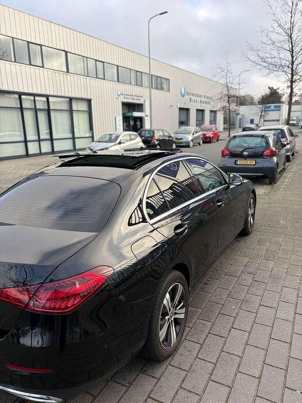 Occasion Mercedes C300 AMG line 204 PK (150 kW) 2022 Zwart Sedan