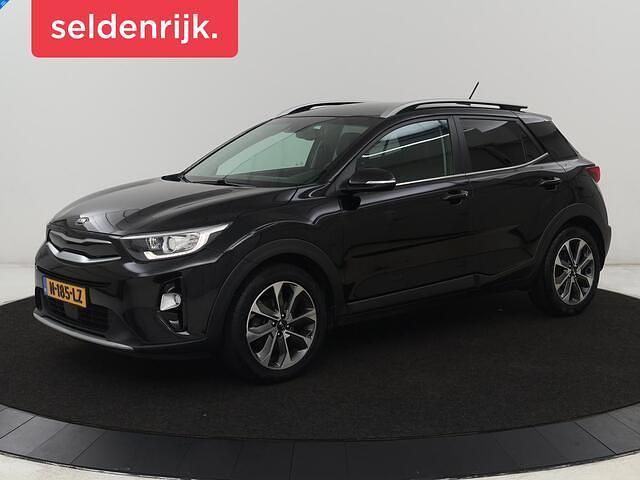 Zwart Gebruikt 2018 Kia Stonic SUV | € 12.700 (Eerlijke prijs) - Afbeelding 1/4