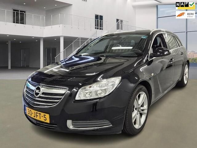 Zwart Gebruikt 2009 Opel Insignia Business Stationwagen | € 3.450 (Eerlijke prijs) - Afbeelding 1/4