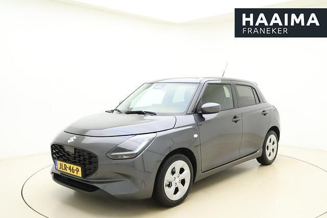 Grijs Occasion 2025 Suzuki Swift Hatchback | € 20.950 (Eerlijke prijs) - Afbeelding 1/4