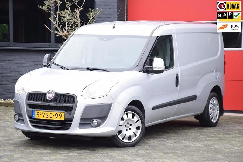 Overige Gebruikt 2011 Fiat Doblò MPV | € 3.950 (Eerlijke prijs) - Afbeelding 1/4