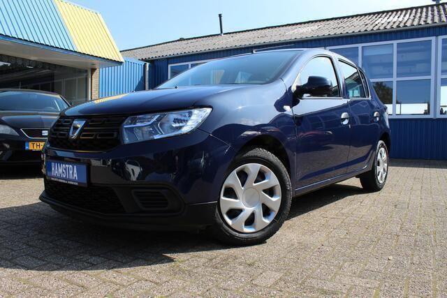 Blauw Gebruikt 2020 Dacia Sandero Lauréate Hatchback | € 8.999 (Super prijs) - Afbeelding 1/4