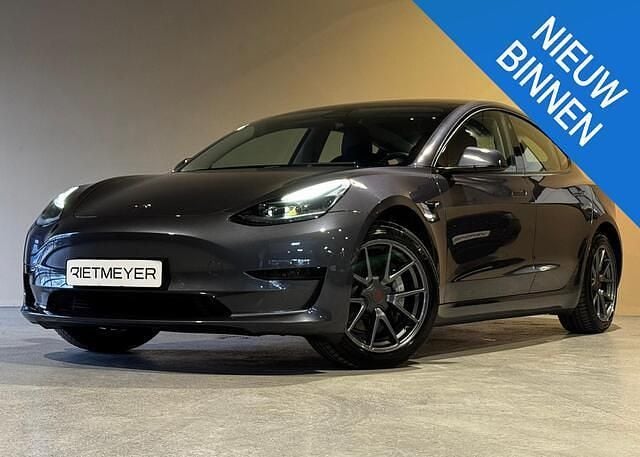 Occasion Tesla Model 3 Standard Range 235 kW (320 PK) 2022 Grijs Sedan