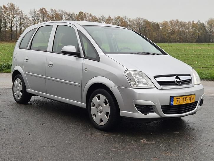 Grijs Gebruikt 2007 Opel Meriva Enjoy MPV | € 1.150 (Goede deal) - Afbeelding 1/4