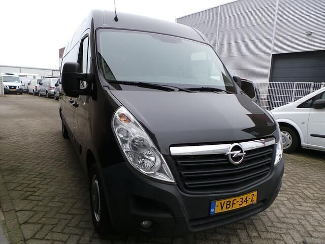 Occasion Opel Movano 145 PK (106 kW) 2019 Zwart Van