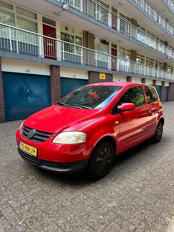Occasion 2005 VW Fox Hatchback | € 999 (Goede deal) - Afbeelding 1/4