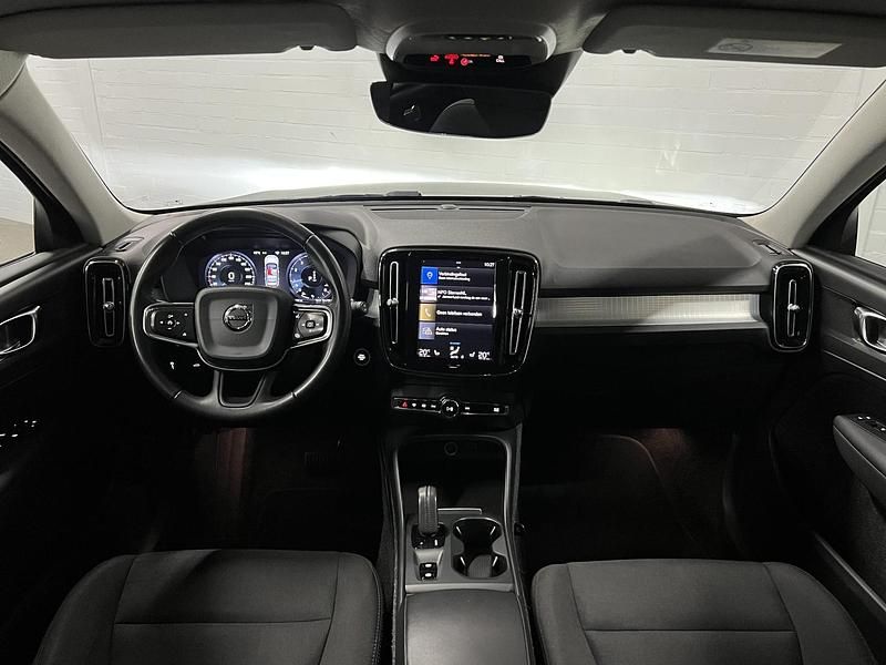 Occasion Volvo XC40 Momentum 2022 Zwart SUV