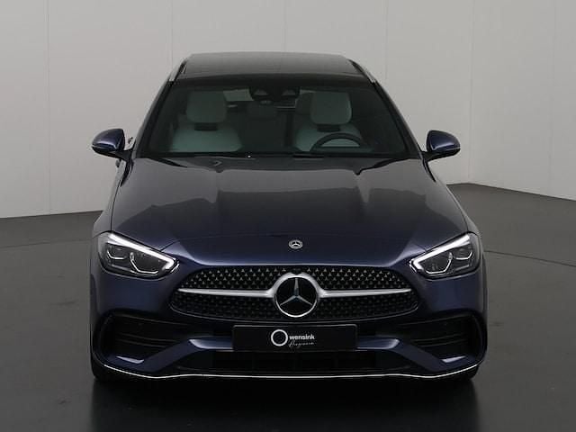 Occasion Mercedes C300 AMG line 313 PK (230 kW) 2025 Blauw (metallic) Stationwagen
