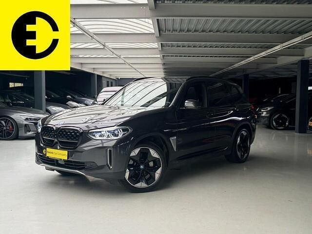 Grijs Occasion 2021 BMW iX3 Executive SUV | € 31.950 (Goede deal) - Afbeelding 1/4