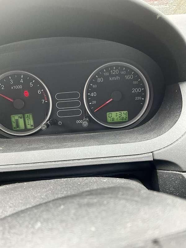 Occasion Ford Fiesta Futura 69 PK (50 kW) 2005 Zilver Hatchback