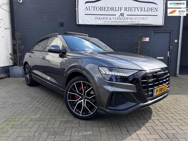 Grijs Gebruikt 2018 Audi Q8 S-Line SUV | € 49.995 (Eerlijke prijs) - Afbeelding 1/4