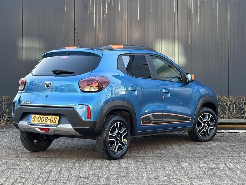 Occasion Dacia Spring Comfort Plus 33 kW (45 PK) 2021 Blauw Hatchback