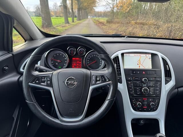 Occasion Opel Astra GTC Sport 140 PK (102 kW) 2011 Rood Hatchback